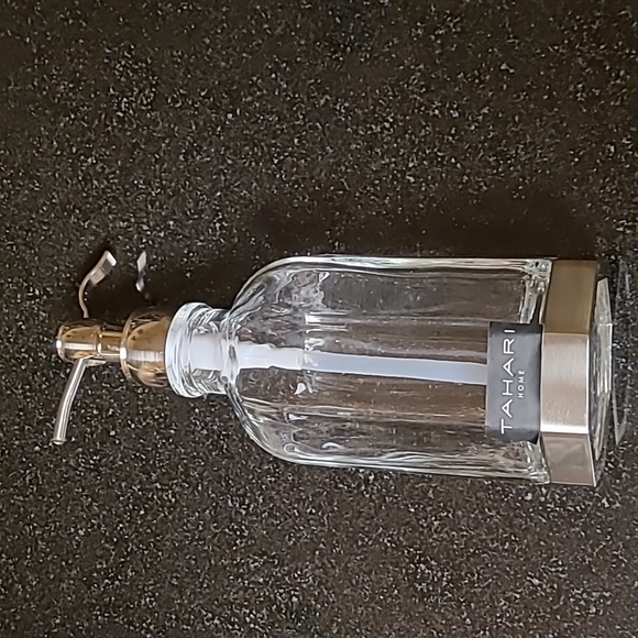 Tahari Oil Can Soap Dispenser - Picture 4 of 7